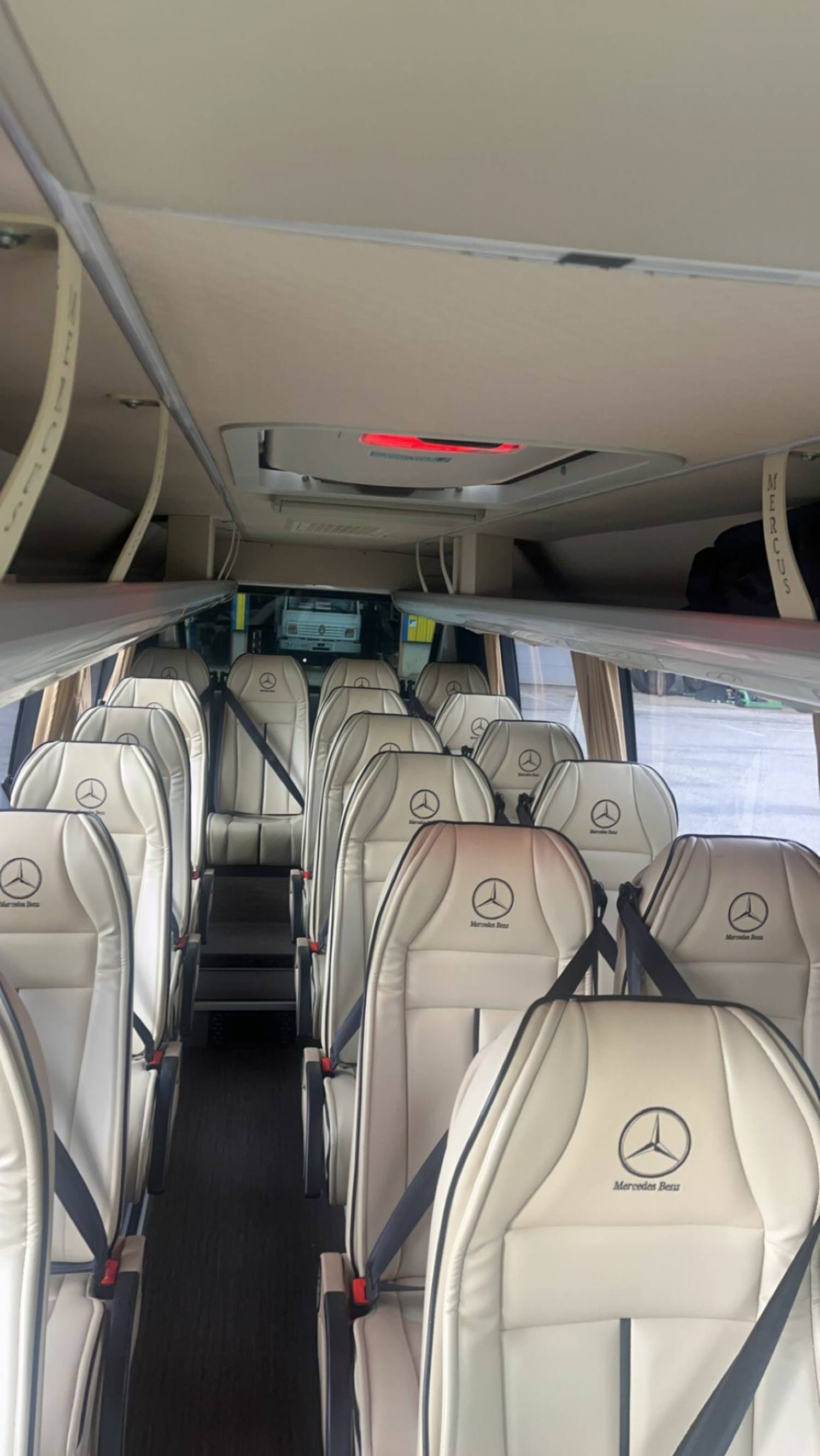 SPRINTER MERCEDES 19 PLACES